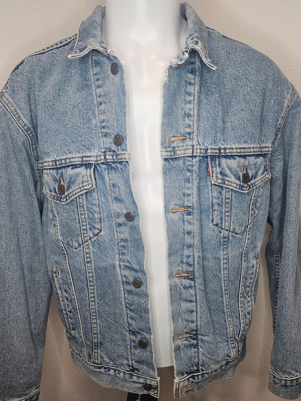 Levi's Distressed Trucker Jacket 70518 Men's Large